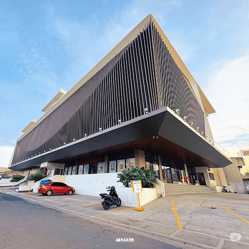 Downtown District Hotel facade